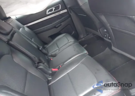 2017 Ford Explorer Sport из США, поврежденный, VIN 1FM5K8GTXHGA91856